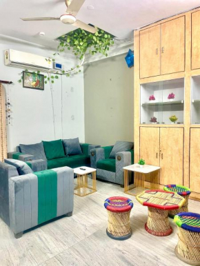 Zenroofs- 4 BHK in City Centre
